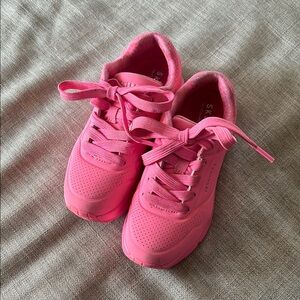 Girls Skechers Pink Sneakers Air-Cooled Memory Foam